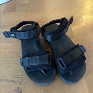 Suicoke Black Sandals